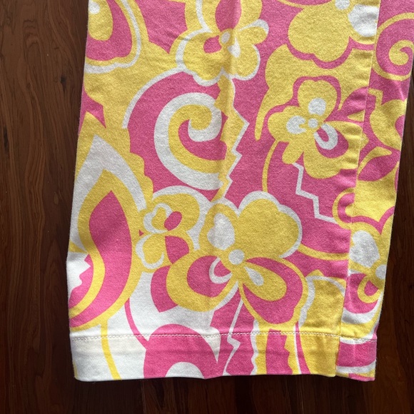 Colourful Vintage Capris - Picture 2 of 5